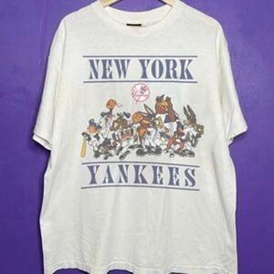 New York Yankees Looney Tunes Classic Retro Unisex T-Shirt